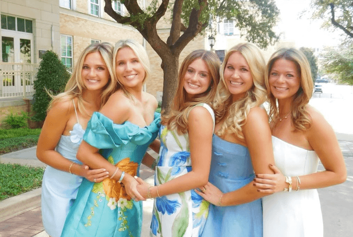 Phi Lambda – Texas Christian